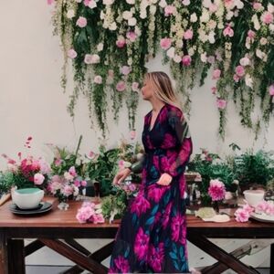 KATE AND LILY floral maxi dress MEDIUM